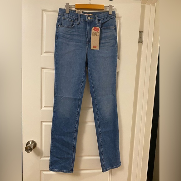 Levi’s Sculpt 724 High-Rise Straight Jeans 28/32 - Picture 2 of 4
